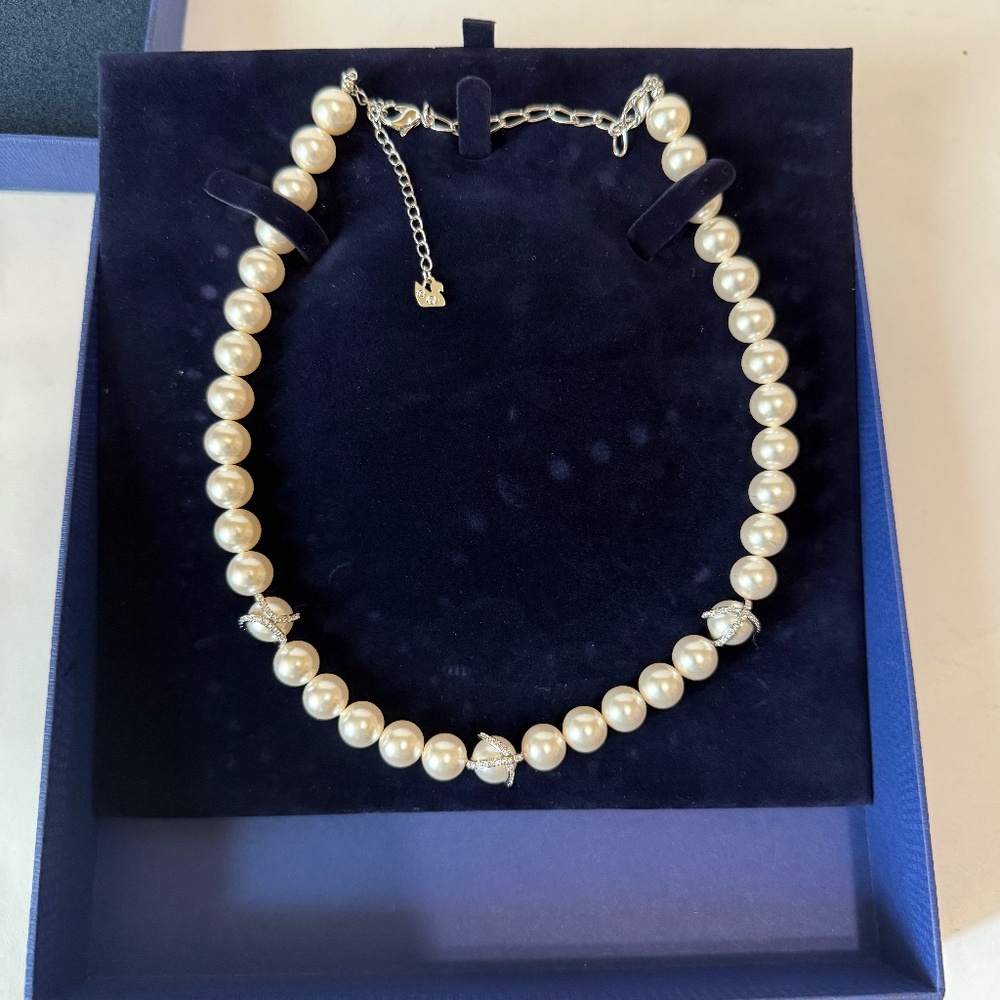 Swarovski Nude All Around White Crystal Pearl Necklace & pave crystals